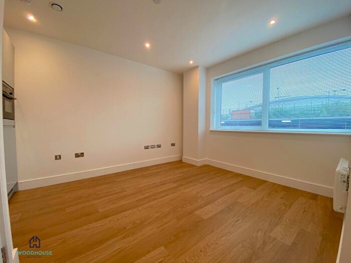 1 Bedroom Flat To Rent In South Street, Hornchurch, London, RM1