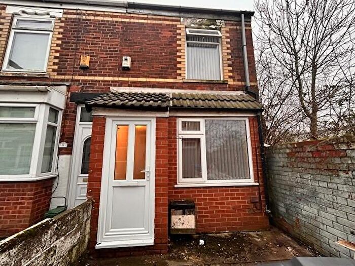2 Bedroom Terraced House To Rent In Carlton Avenue, Delhi St, Hull, HU9