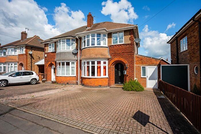 4 Bedroom Semi-Detached House For Sale In Rosetree Avenue, Birstall, LE4