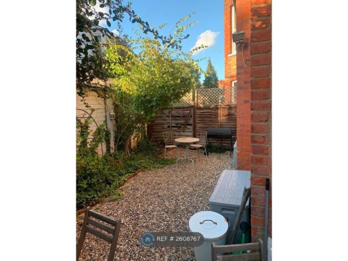 1 Bedroom Flat To Rent In Carysfort Road, London, N8