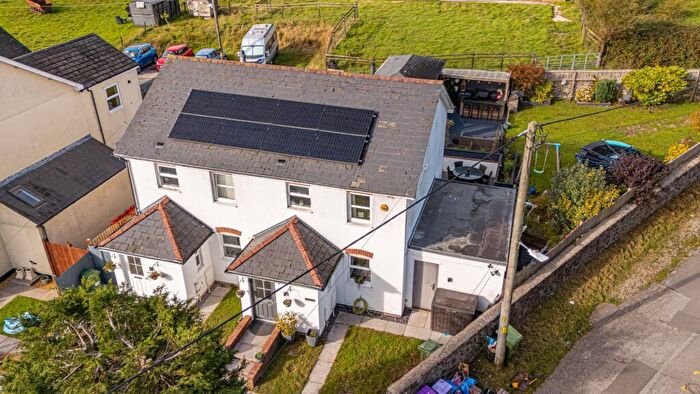 3 Bedroom Semi-Detached House For Sale In Pembroke Place, Varteg, NP4