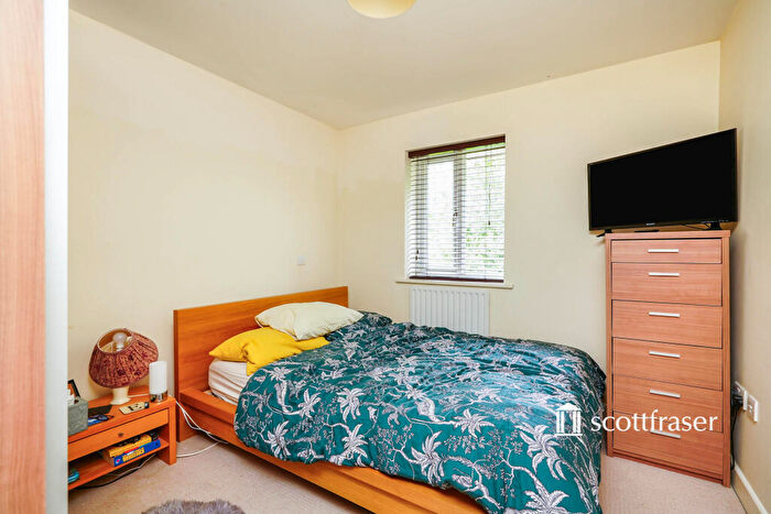 2 Bedroom Apartment To Rent In Hadow Road, Marston, OX3