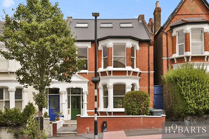 6 Bedroom End Of Terrace House For Sale In Ferme Park Road. Crouch End, N8