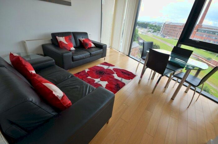 1 Bedroom Apartment To Rent In Islington Wharf, Great Ancoats Street, Manchester, M4