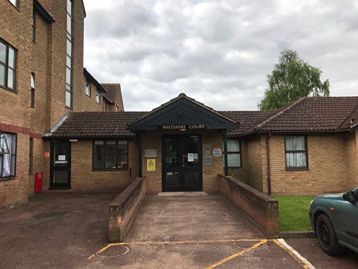 1 Bedroom Flat To Rent In Pittman Gardens, Ilford, IG1