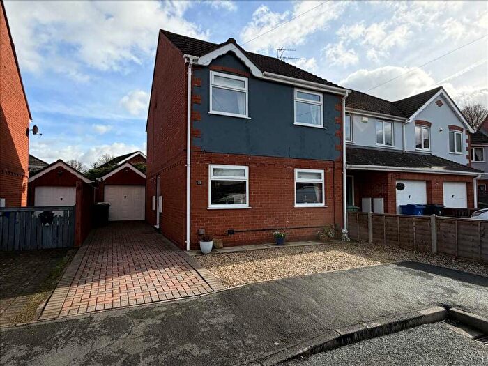 3 Bedroom Link Detached House For Sale In Gleneagles, Waltham, Grimsby, DN37