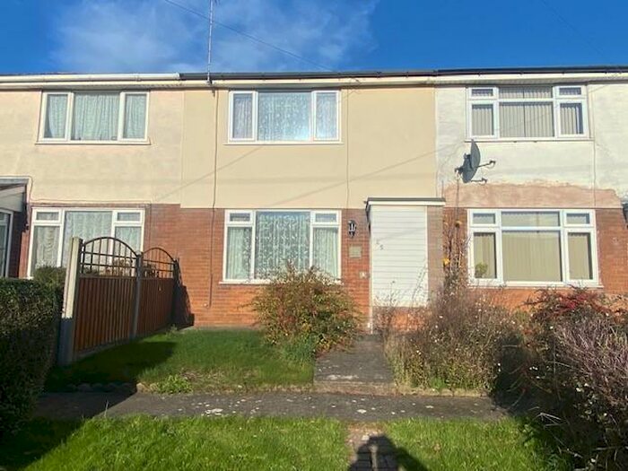 2 Bedroom Terraced House To Rent In Clifton Road, Blackpool, FY4