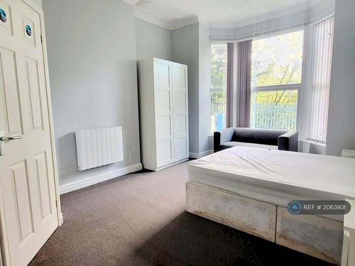 Studio To Rent In Conference Road, Leeds, LS12