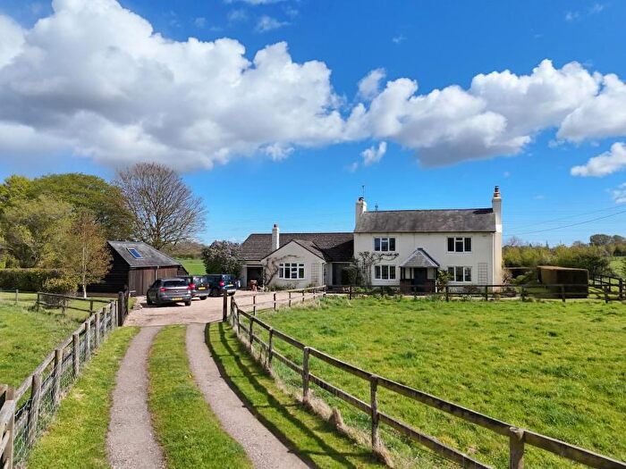 5 Bedroom Detached House For Sale In Knighton Lane, Wimborne, BH21