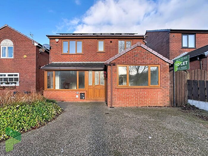 5 Bedroom Detached House For Sale In Moorcroft, Lower Darwen, Darwen, BB3