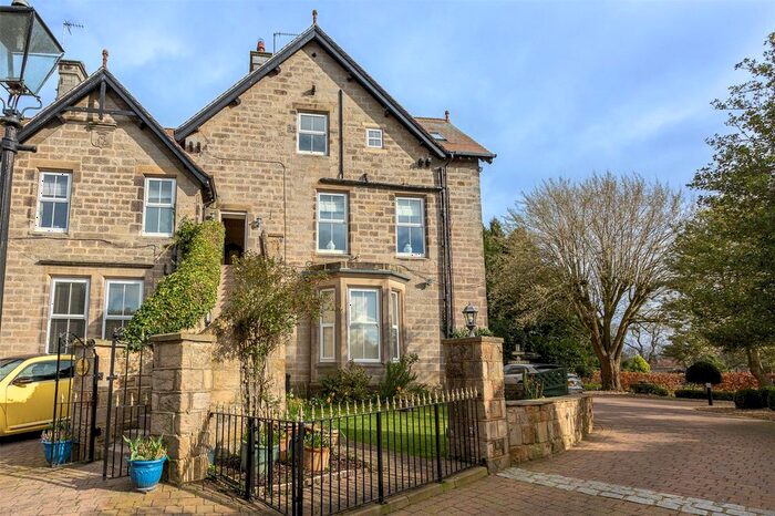 2 Bedroom Flat For Sale In Town Street, Nidd, Harrogate, HG3