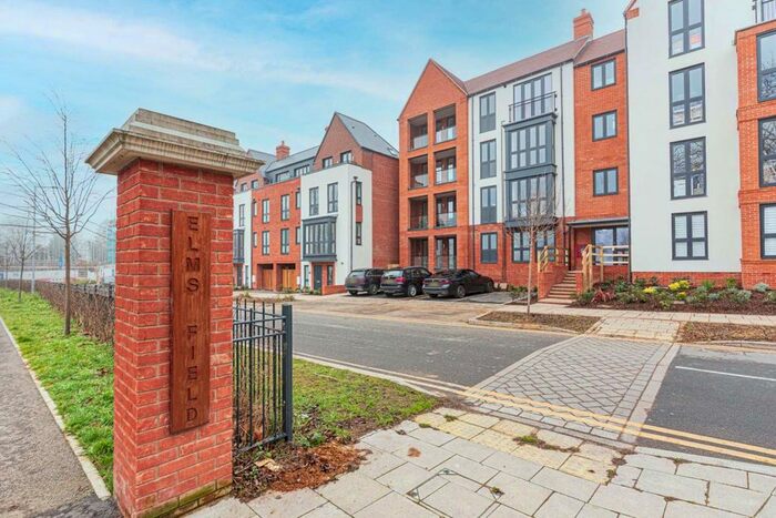 2 Bedroom Flat To Rent In Earle Crescent, Wokingham RG40