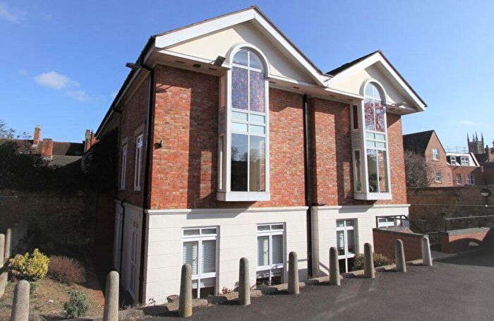 1 Bedroom Apartment To Rent In Mercia House, South Bar Street, Banbury, Oxon, OX16