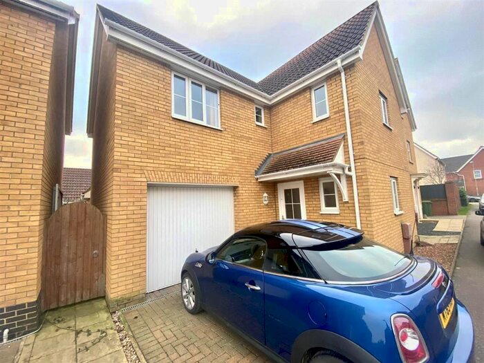 4 Bedroom Detached House To Rent In Bullfinch Drive, Harleston IP20