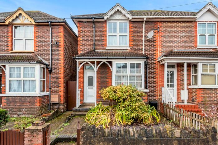4 Bedroom End Of Terrace House To Rent In Walnut Tree Close, Guildford, GU1