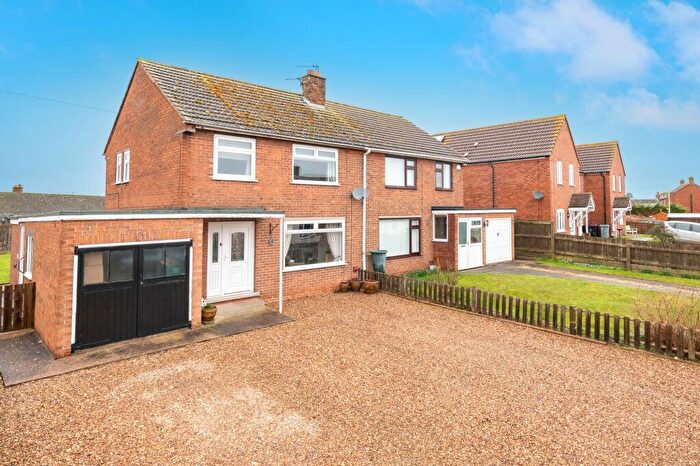 3 Bedroom Semi-Detached House For Sale In Stone Pit Lane, Skillington, NG33