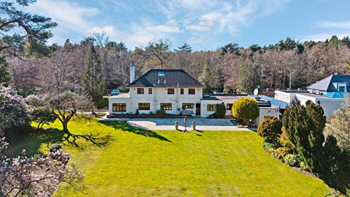 4 Bedroom Detached House For Sale In Slade Oak Lane, Gerrards Cross, Buckinghamshire, SL9