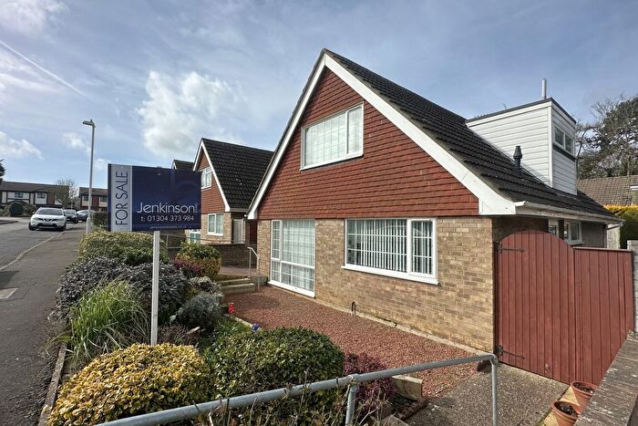 3 Bedroom Detached House For Sale In Farm Lane, Sholden, CT14