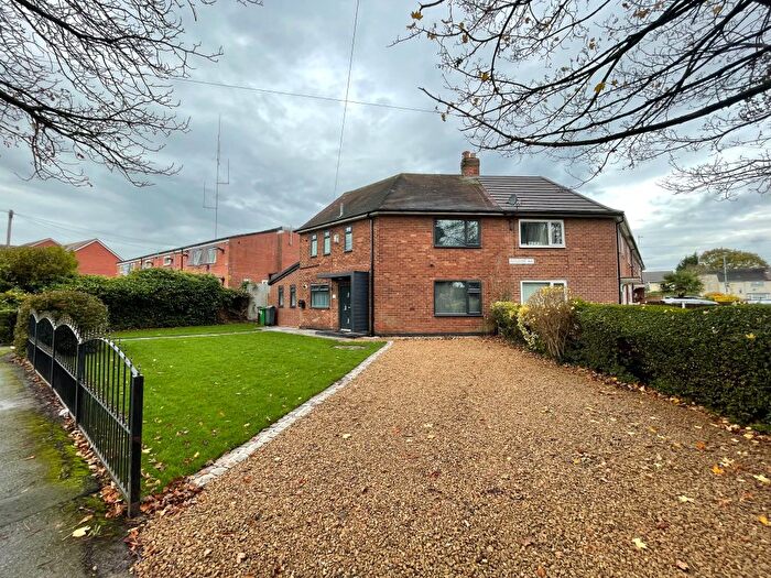 4 Bedroom Terraced House For Sale In Oatlands Road, Wythenshawe, Manchester, M22