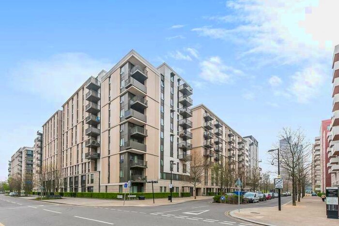 1 Bedroom Flat To Rent In Logan Close, Stratford, E20