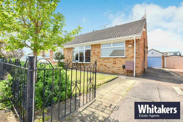 2 Bedroom Bungalow To Rent In Scarrington Crescent, Hull, HU4