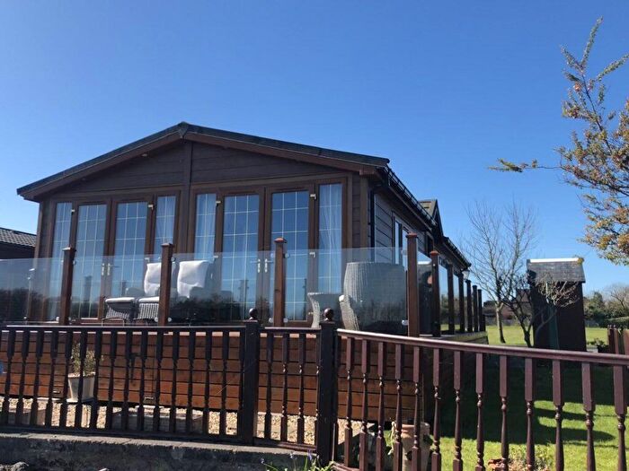 2 Bedroom Park Home For Sale In Willowgrove Leisure Park, FY6