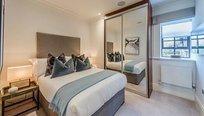 2 Bedroom Flat To Rent In Rainville Road, London, W6