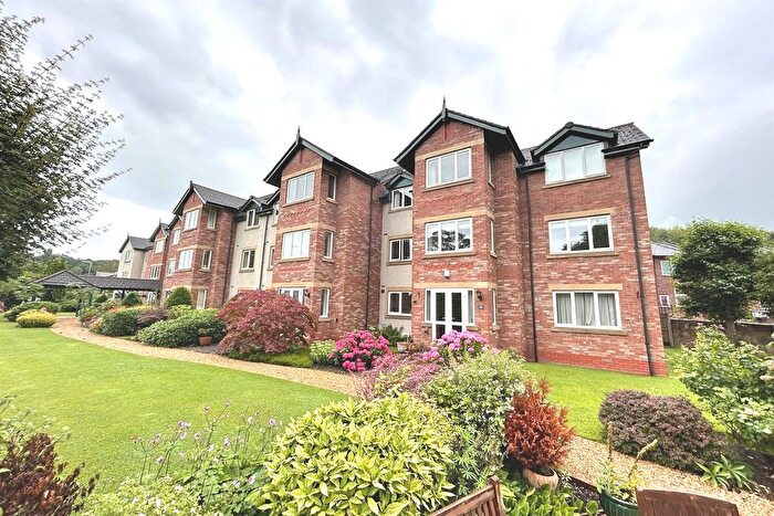 2 Bedroom Flat To Rent In Riverside Court, Waters Edge, Marple Bridge, Stockport, SK6