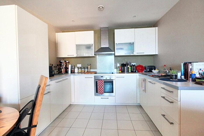 2 Bedroom Apartment To Rent In Kelso Place, Manchester, M15