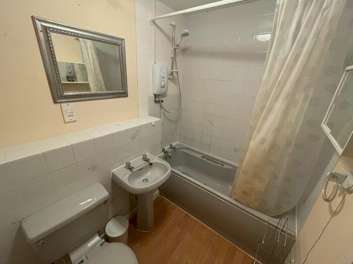 1 Bedroom Flat To Rent In 205 - 223 Shirley Road, Shirley, Southampton SO15