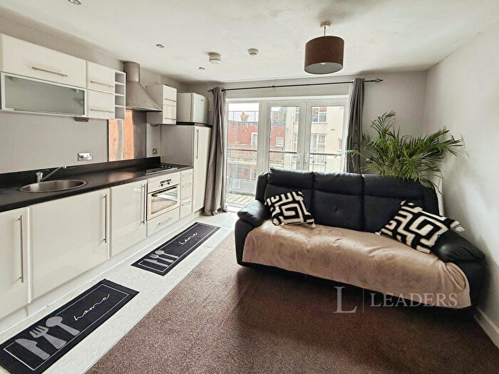 Apartment To Rent In Oceana Boulevard, Southampton, SO14