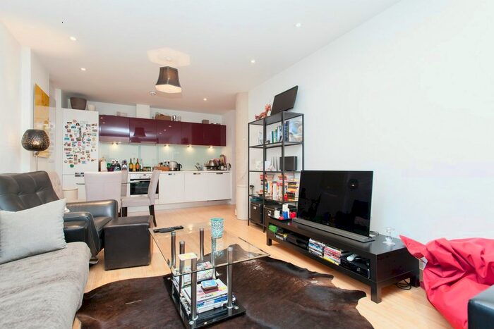 2 Bedroom Flat To Rent In Soda Studios, Kingsland Road, Haggerston, E8