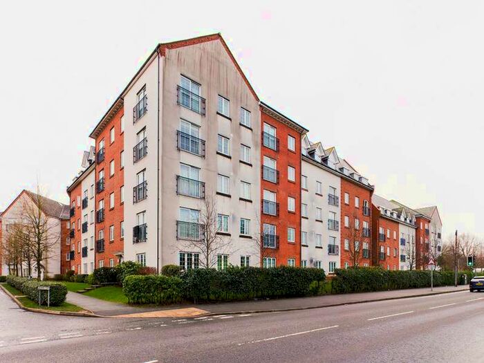 2 Bedroom Apartment To Rent In Greenings Court Carrington Park, Warrington, WA2