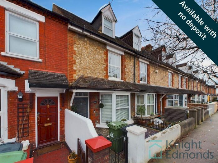 3 Bedroom Terraced House To Rent In Holland Road, Maidstone, ME14