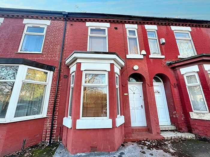 3 Bedroom Terraced House To Rent In Fitzwarren Street, Salford, M6