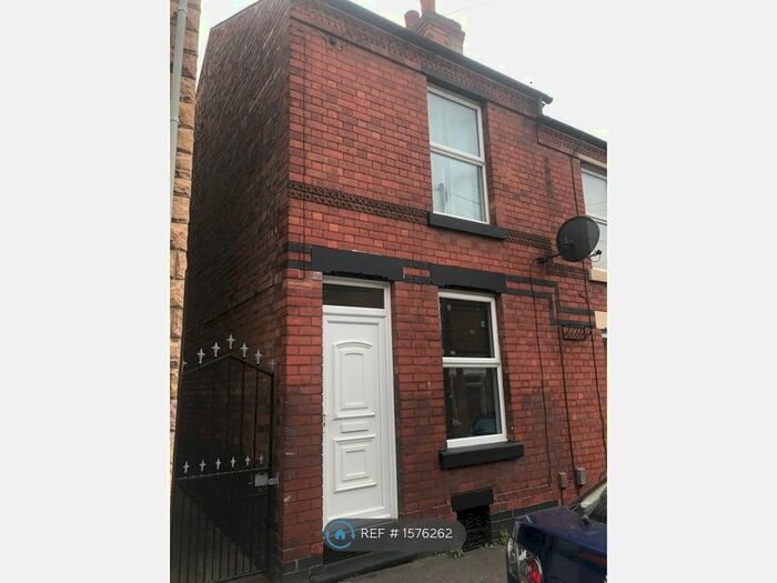 2 Bedroom End Of Terrace House To Rent In Port Arthur Rd, Nottingham, NG2