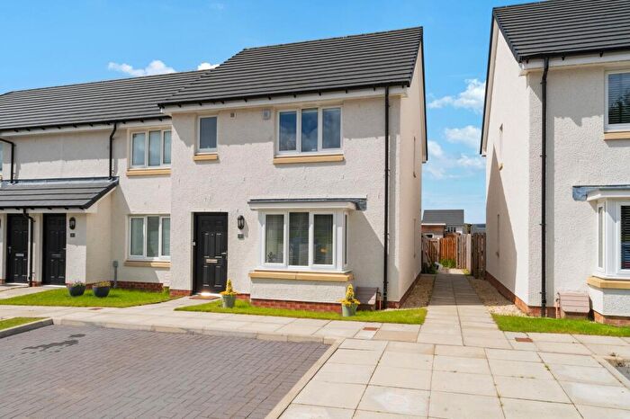 3 Bedroom End Of Terrace House For Sale In Waddell Terrace, Shotts, ML7