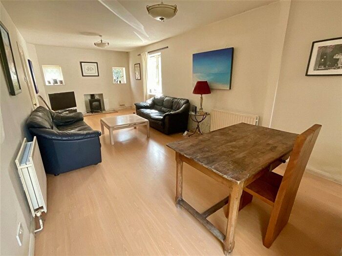 3 Bedroom Detached House For Sale In Teddars Leas Road, Etchinghill, Folkestone, Kent, CT18