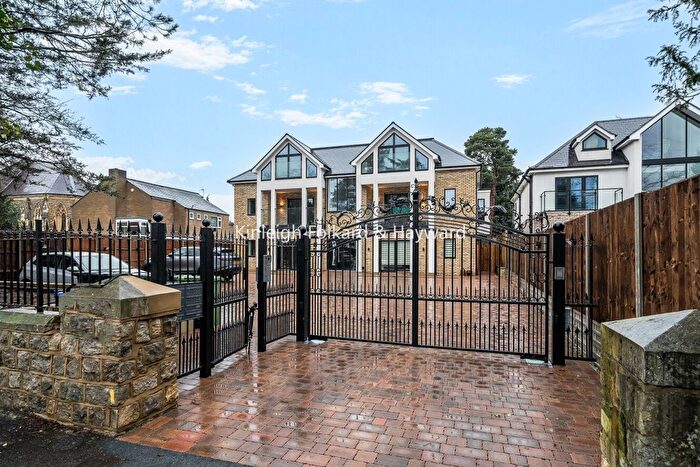 1 Bedroom Flat To Rent In Bickley Park Road, Bromley, BR1