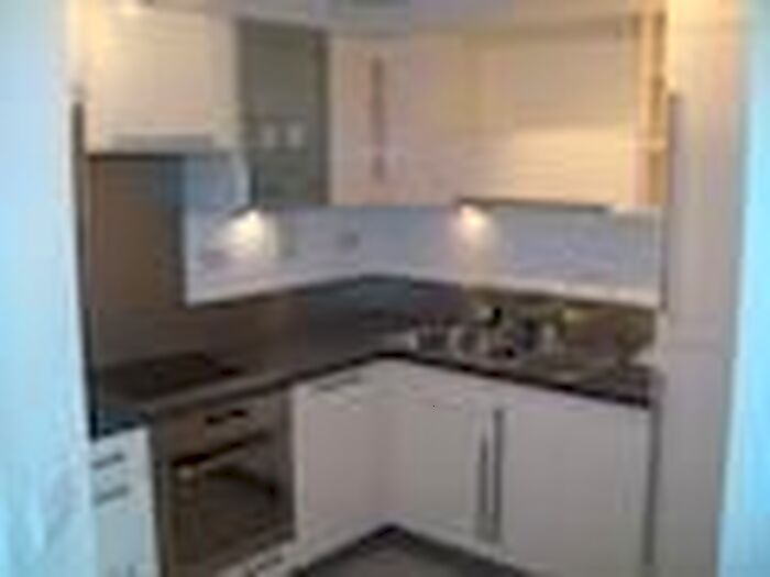 1 Bedroom Flat To Rent In Becket House, New Road, Brentwood, CM14