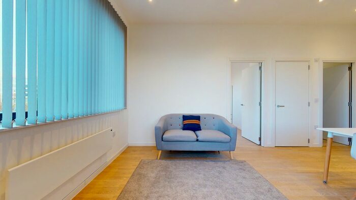 1 Bedroom Flat To Rent In Riverbank Way, Brentford, TW8