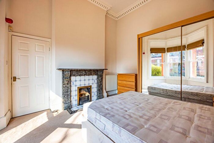 2 Bedroom Apartment To Rent In Park Drive, Ashley House Park Drive, NG7