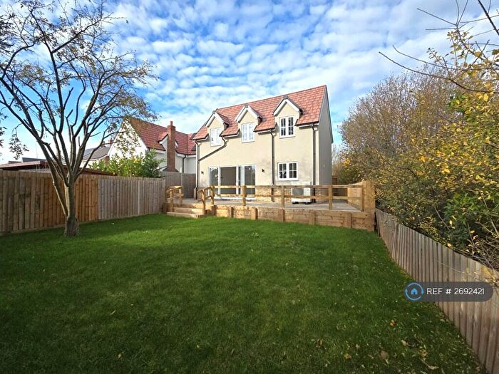3 Bedroom Detached House To Rent In Kestrel Gardens, Great Dunmow, CM6