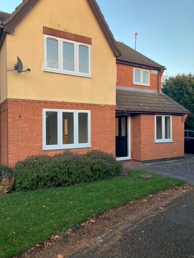 5 Bedroom Detached House To Rent In Martin Drive, Syston LE7