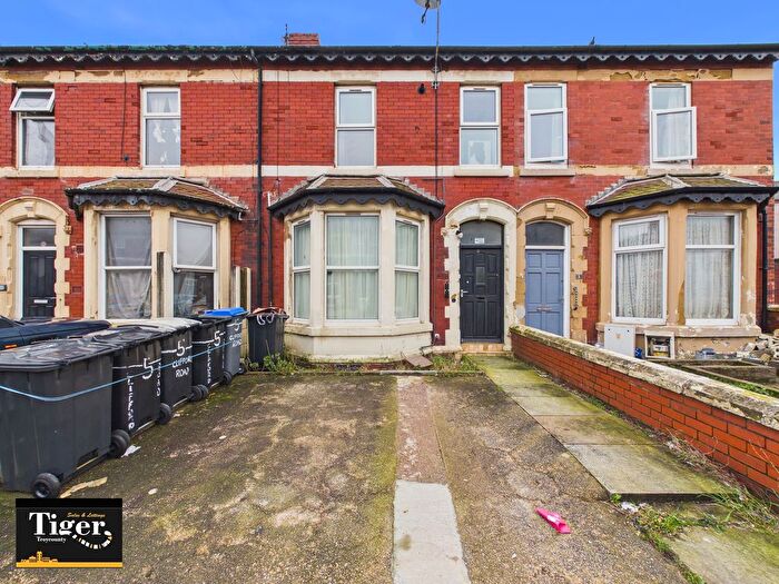 1 Bedroom Flat To Rent In Clifford Road, Blackpool, Lancashire, FY1