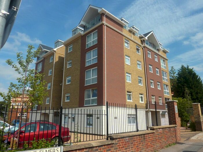2 Bedroom Flat To Rent In Maple Road, Surbiton, KT6