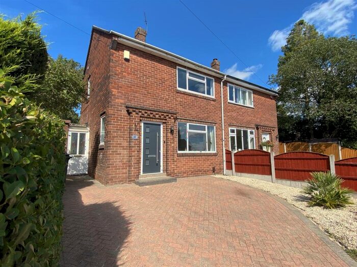 2 Bedroom Semi-Detached House To Rent In Laburnum Crescent, Allestree, Derby, DE22
