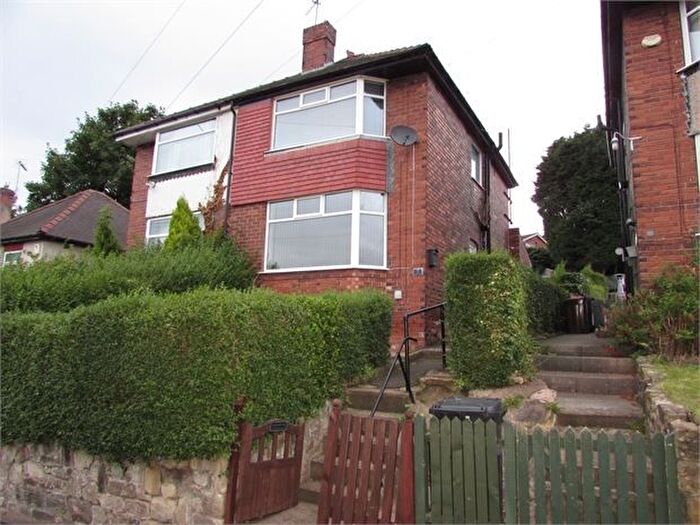 3 Bedroom Semi-Detached House To Rent In Watson Road, Kimberworth, Rotherham, S61