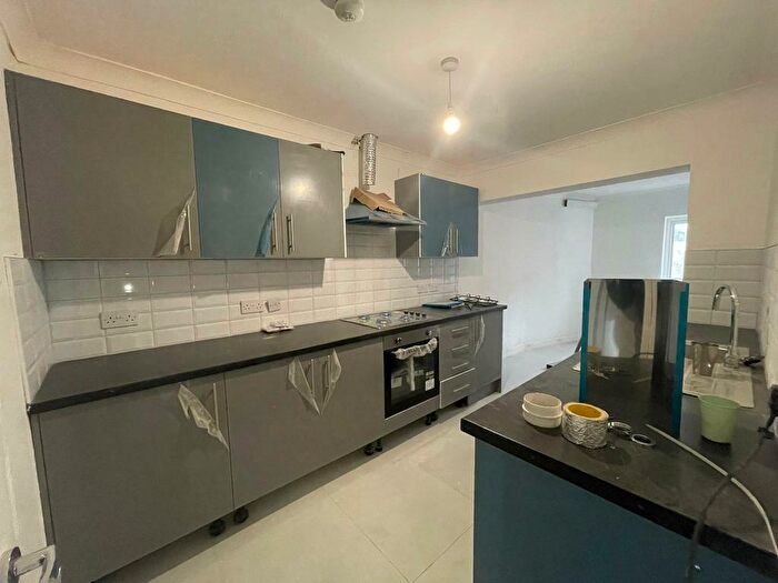 5 Bedroom Terraced House To Rent In Mayswood Gardens, Dagenham East, London, RM10