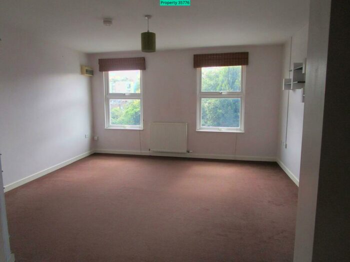 1 Bedroom Flat To Rent In Cheltenham, GL51